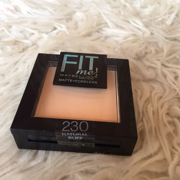 Maybelline Fit Me Compact for a Flawless, Matte Finish