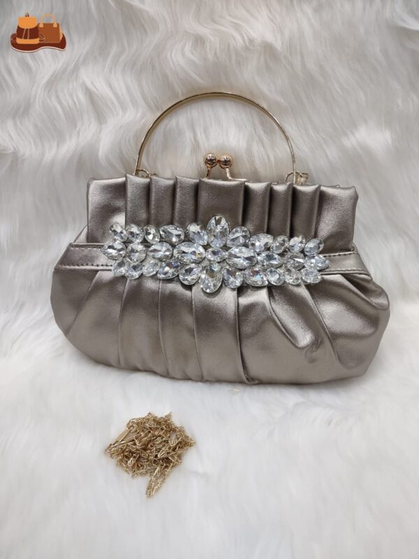 Stylish Metal Handle Bag with Stones https://dailyshopping.shop/product-category/women/